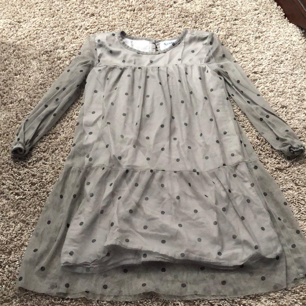 gray dress